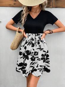 SHEIN Frenchy Vestido Con Cinturón De Manga Corta Y Estampado Floral