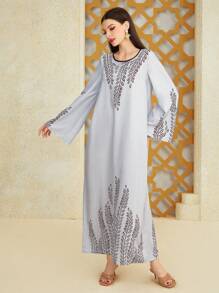 Al Najma Women's Long Arabian Style Dress With Plant Print - Grey - View 4