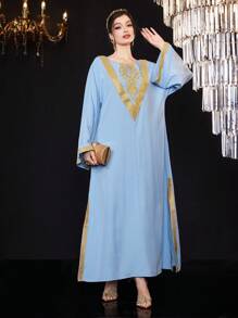 Al Najma Women's Colorblock Embroidery Decor Split Hem Long Sleeve Dress