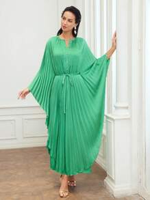MOTF PREMIUM WOMEN'S BATWING SLEEVE PLEATED DRESS - Green - View 8