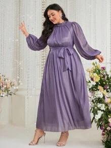 Modelyn 大尺碼純色襯衫領氣球袖連衣裙,適合休閒場合