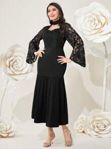 Modelyn Damen Kleid Mit Cut-out, Spitzen Vorderpaneel Und Glockenärmel. Ohne Gürtel - Schwarz - Übersicht 3