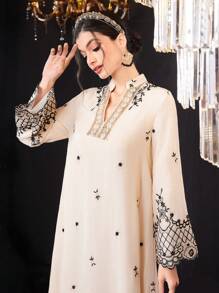 Al Najma 缺口 V 領喇叭袖阿拉伯風格連身裙 - 彩色 - 查看 7