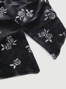 SHEIN MOD 大码女士黑玫瑰印花抹胸上衣、抹胸上衣、夏季上衣 - 黑色 - 查看 4