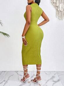 SOLERSUN 女式镂空腰部和褶饰长款连衣裙 - 綠色 - 查看 2