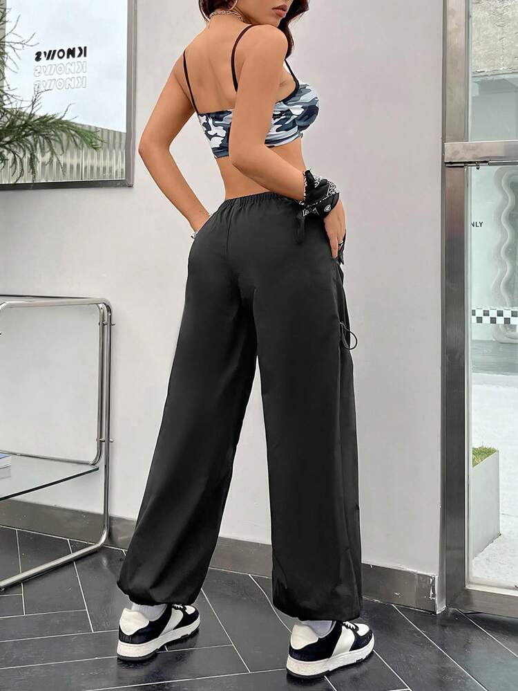 Camouflage Print Personalized Design Tank Top With Drawstring Parachute Pants Set