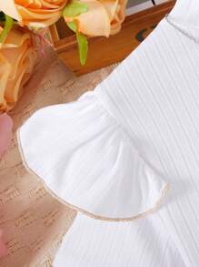 Tween Girl's Short Sleeve T-Shirt With Stand Collar, Ruffle Trim And Shorts Set - Multicolor - View 5