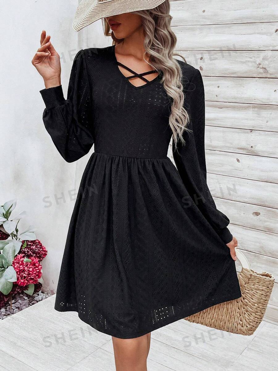SHEIN LUNE Robe à taille marquée et encolure croisée pour femmes Mode en ligne SHEIN FRANCE