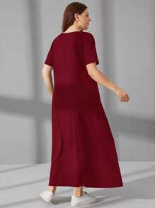 Mulvari Burgundy Red Plus Size Pattern Printed V-Neck Short Sleeve Dress - Burgundy - View 2