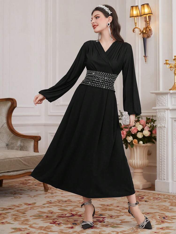 Women's Rhinestone Decorated Lantern Sleeve Dress