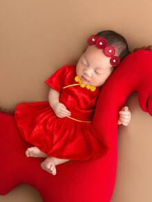 SHEIN 女婴中国新年红色唐装摄影服装，适合婴儿一个月庆典或百天庆典 - 紅色 - 查看 3