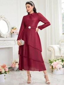 Modelyn Váy nữ màu đỏ tía cổ đứng tay bồng và cạp chun - Màu Đỏ Sâu - Xem 7