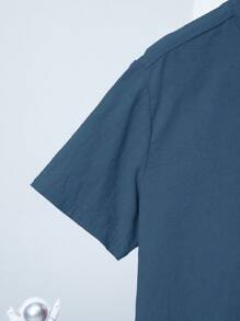 SHEIN Tween Boys' Loose Fit Athletic Solid Color Polo Shirt With Stand Collar, Short Sleeves - Dusty Blue - View 3