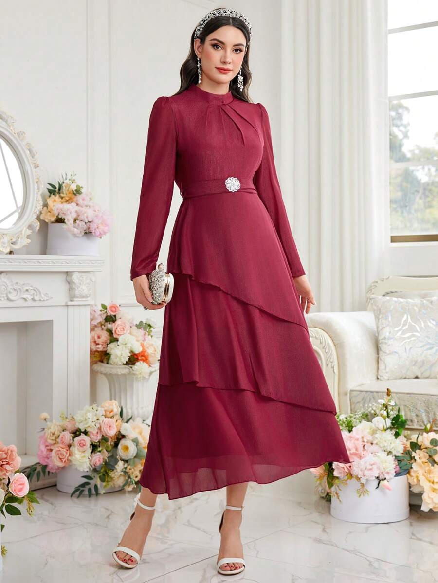 Modelyn Váy nữ màu đỏ tía cổ đứng tay bồng và cạp chun - Màu Đỏ Sâu - Xem 1