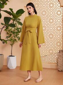 Al Najma Damen Kleid Mit Stehkragen, Langen Ärmeln Und Taillengürtel - Gelb - Übersicht 5