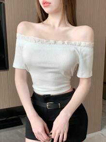 Dazy Designer Camiseta De Hombros Descubiertos Ajustada Con Parche De Encaje - Blanco - Ver 4