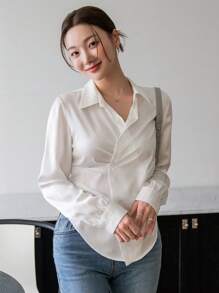 DAZY 純色不對稱風褶皺女士襯衫,長袖款式 - 白色 - 查看 7