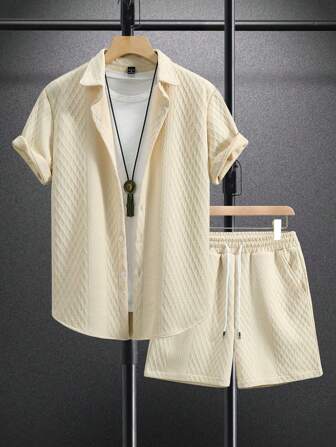 Manfinity Homme Herren Einfarbiges Kurzarmshirt Und Shorts Set