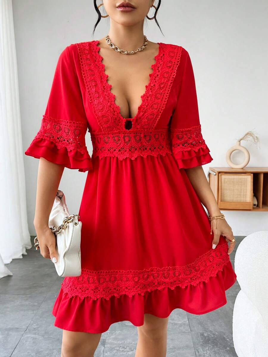 SHEIN Privé Cổ chữ V sâu Váy chữ A Với chuông Và Ren Chi tiết - Đỏ - Xem 1