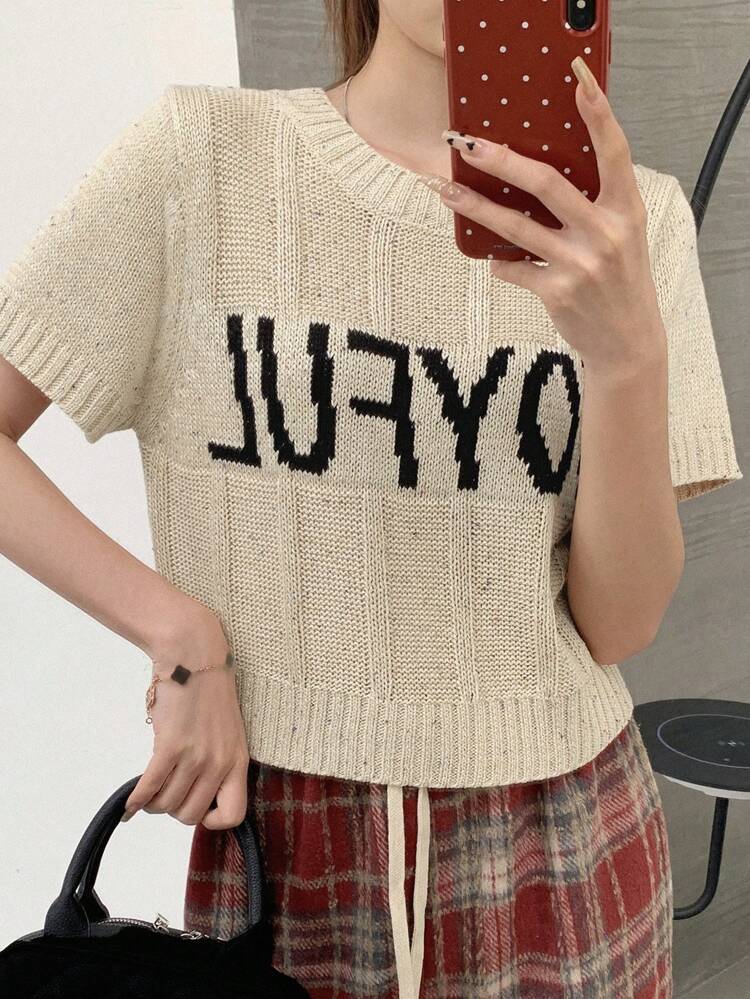 Women's Knitted Short Sleeve Round Neck Tee With Letter Jacquard Design