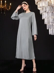 Al Najma Bộ trang phục 2 món gồm váy tay loe cổ tròn màu trơn dành cho nữ + áo khoác thêu họa tiết - Xám - Xem 7