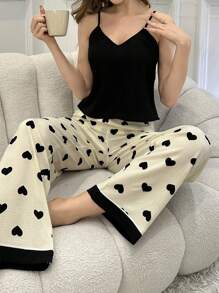 Snug Reverie Color-Block Heart Print V-Neck Cami Top And Pants Sleepwear Set Pajama Set - Black and White - View 3