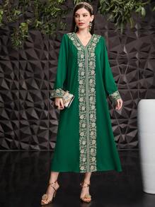 Al Najma 土耳其風格長袖連衣裙,帶有花卉裝飾 - 墨綠色 - 查看 5