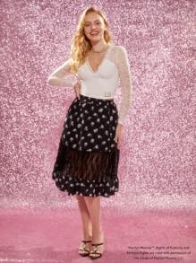 Marilyn Monroe X SHEIN V-Neck Lace Panel T-Shirt - White - View 5