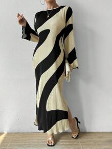 Chiquease 女式印花喇叭袖长款连衣裙