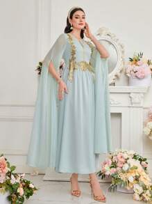 Al Najma Women's Long Sleeve Arabic Style Dress With Flower Decoration And Front Split - Mint Green - View 3