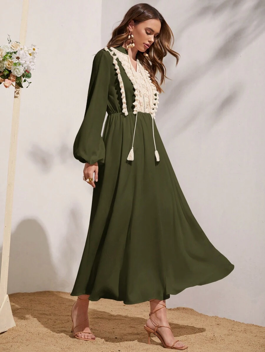 Al Najma 女性色塊拼接和流蘇裝飾的燈籠袖連衣裙 - 軍綠色 - 查看 1