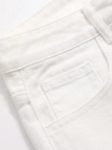 DAZY Women's Solid Color Straight Leg Denim Shorts - White - View 7