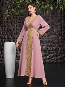 Al Najma V-Neck Belted Dress - Pink - View 7