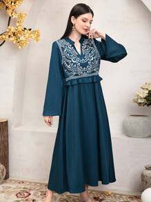 Al Najma Embroidered Long Dress With Notched V-Neck Fall Cloth For Women - Green - View 3