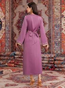 Al Najma 女士金色系带阿拉伯连衣裙 - 紫色 - 查看 2