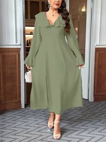 SHEIN Clasi Plus Size V-Neck Ruffle Trimmed High Slit Dress - Green - View 5