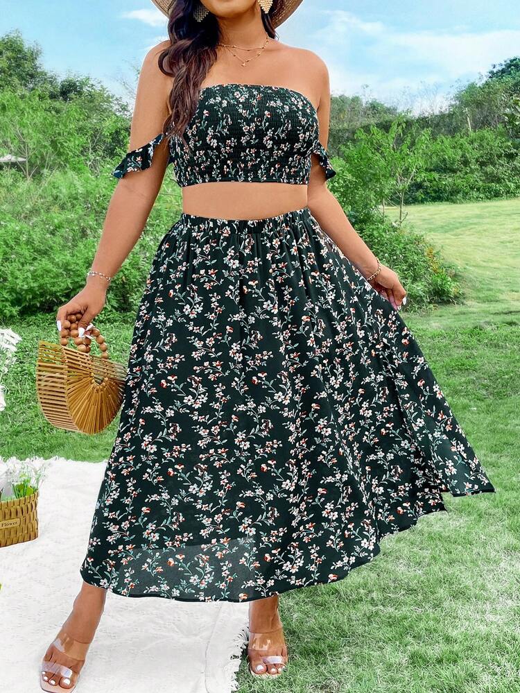 Plus Size Two Piece Set With Ditsy Floral Print