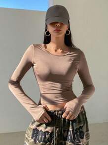 DAZY Solid Color Cropped Slim Fit Round Neck Long Sleeve Women's T-Shirt - Coffee Brown - View 4