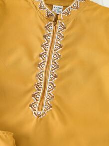 SHEIN 2入組嬰兒男童刺繡黃色春秋裝 - 黃色 - 查看 5