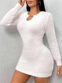 SHEIN LUNE Vestido De Malha Felpudo Feminino Com Decoração De Corrente - Branco - Ver 6
