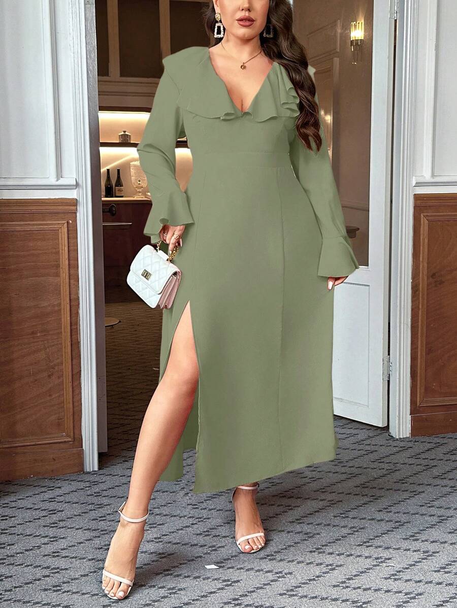 SHEIN Clasi Vestido De Talla Grande Con Cuello En V, Detalle De Volantes Y Abertura Alta En La Falda - Verde - Ver 1