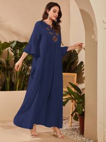Al Najma Floral Embroidered Flare Sleeve Dress - Navy Blue - View 5