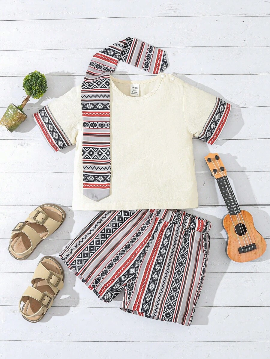 SHEIN Baby Jungen Urlaubs Stil Geometrisches Muster Outfit