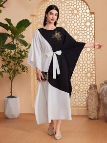 Al Najma Robe De Style Arabe Pour Femme En Bloc De Couleurs Avec Décor De Fleurs En 3d