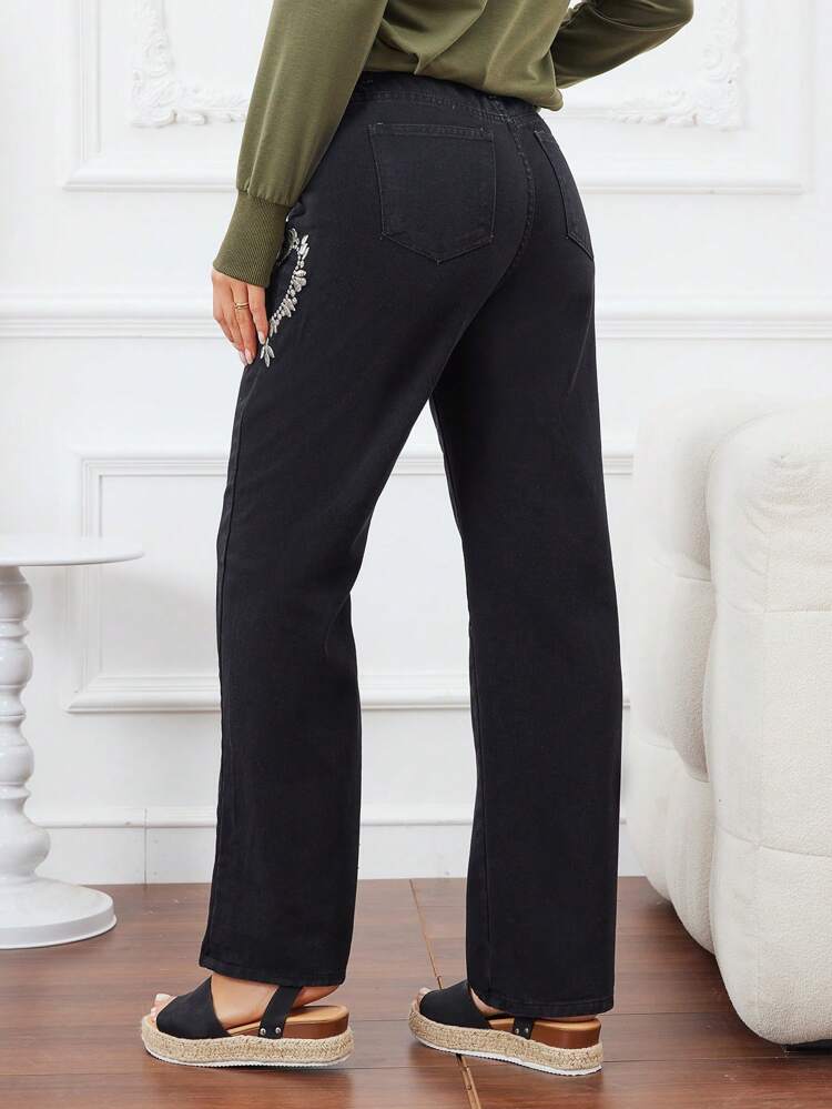 Jeans With Embroidered Heart Decoration And Straight Cut