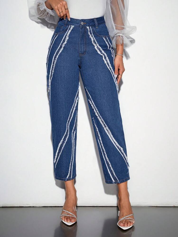 Women's Frayed Contrast Panel 3/4 Jeans