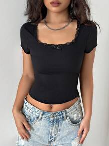 Flirla 女式黑色罗纹蕾丝拼布蝴蝶结装饰 T 恤，百搭短袖上衣，适合春夏季
