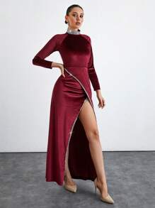 RueChic Women's Rhinestone Decoration Split Suede Dress - Burgundy - View 4