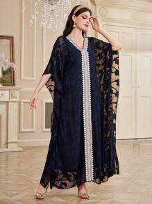 Al Najma 對比色刺繡腰帶v領蝙蝠袖提花長袍 - 寶藍色 - 查看 6
