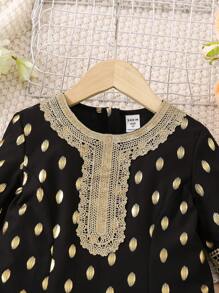 SHEIN Cô Gái Trẻ Vàng In tay áo lá sen Đầm - màu đen - Xem 5